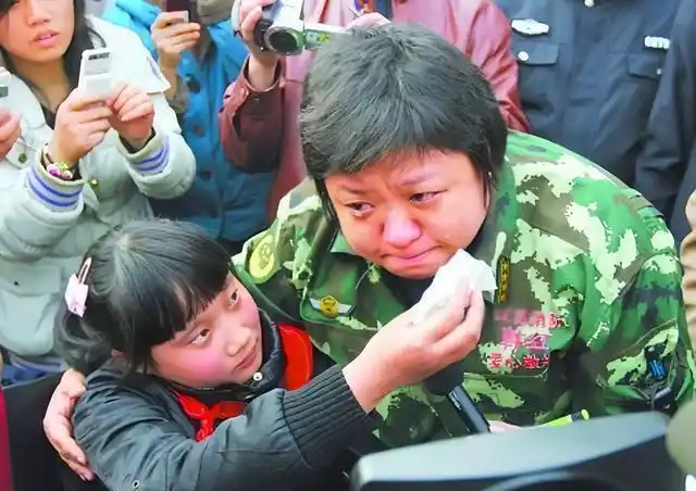 娱乐圈清流女星_唯一品德高尚没有黑料的明星是谁啊图片,_独立自主品行优秀女星
